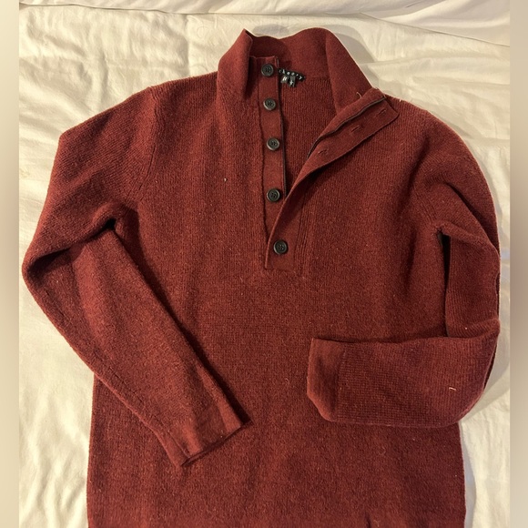 Theory Men’s Red Merino Wool Henley - Size L - Picture 1 of 5